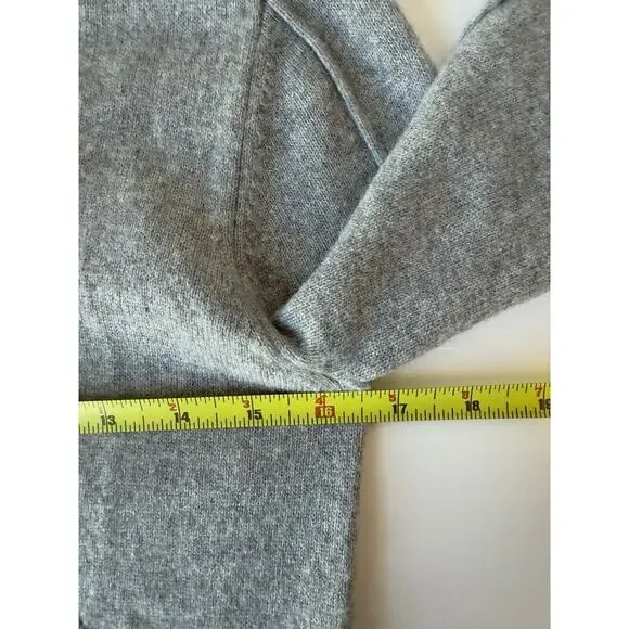 S - FREE 100% CASHMERE SWEATER Womens sz S GRAY Black Great Condition - Picture 6 of 8